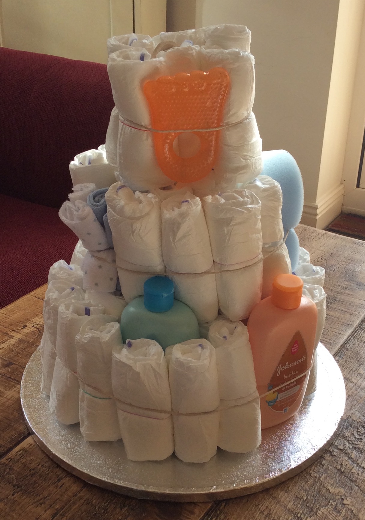 Baby shower nappy cakes/ maternity Leave Present/ New Or Expecting Mum Gift 